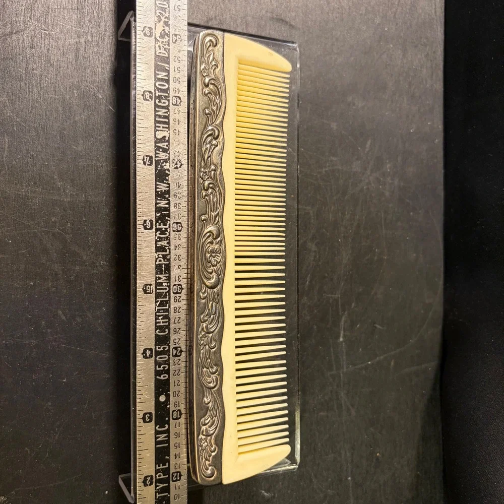 Vintage Ornate Silver Tone Floral Repousse Spine Cream Hair Comb 7.25 Inch